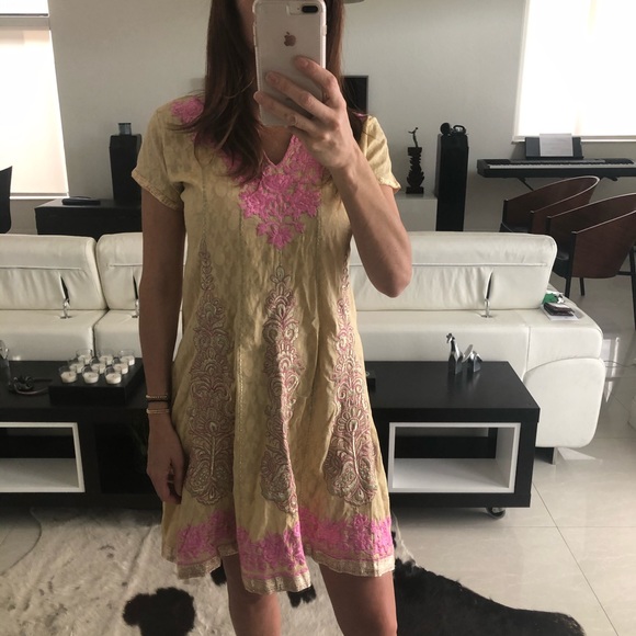 Casual Muslim Indian Embroidered Mini Dress - Picture 2 of 8